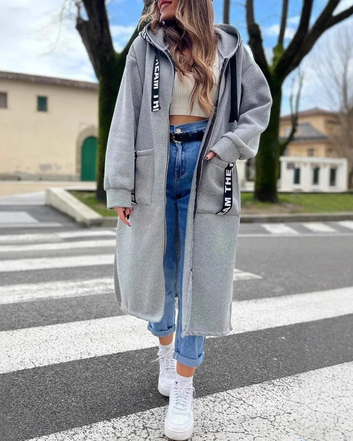 Lina – Lang hettegenser med hette for damer