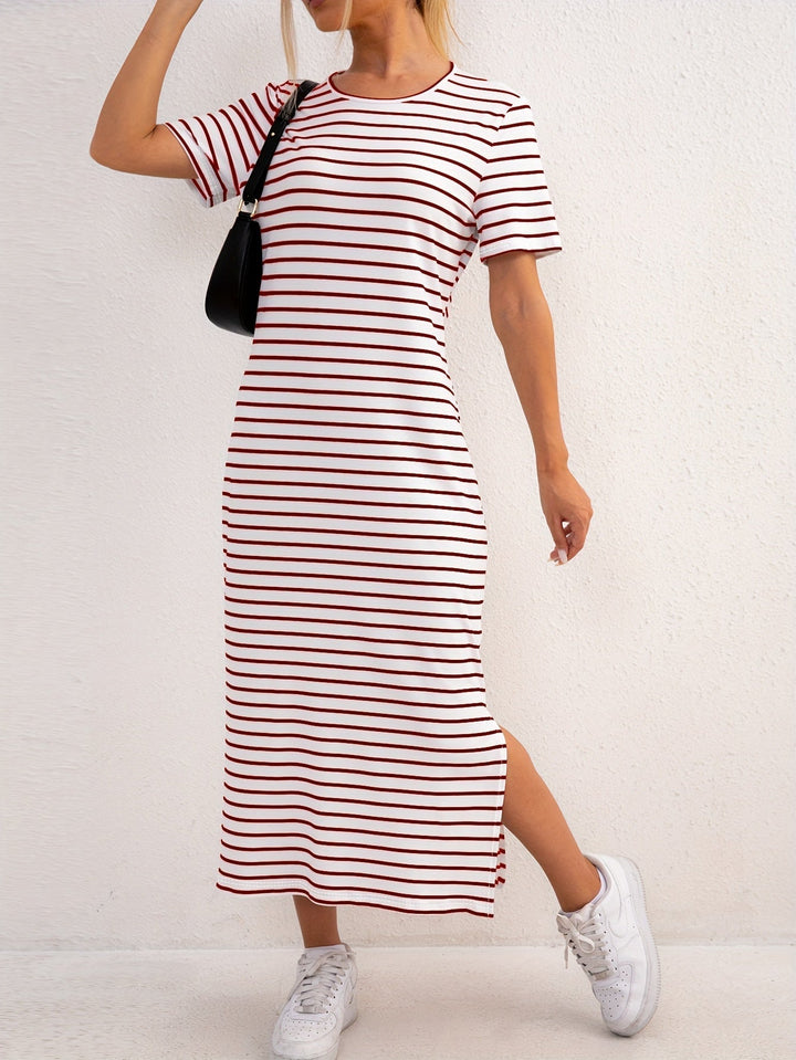 Ida | Stripete midikjole med split for hverdagsbruk