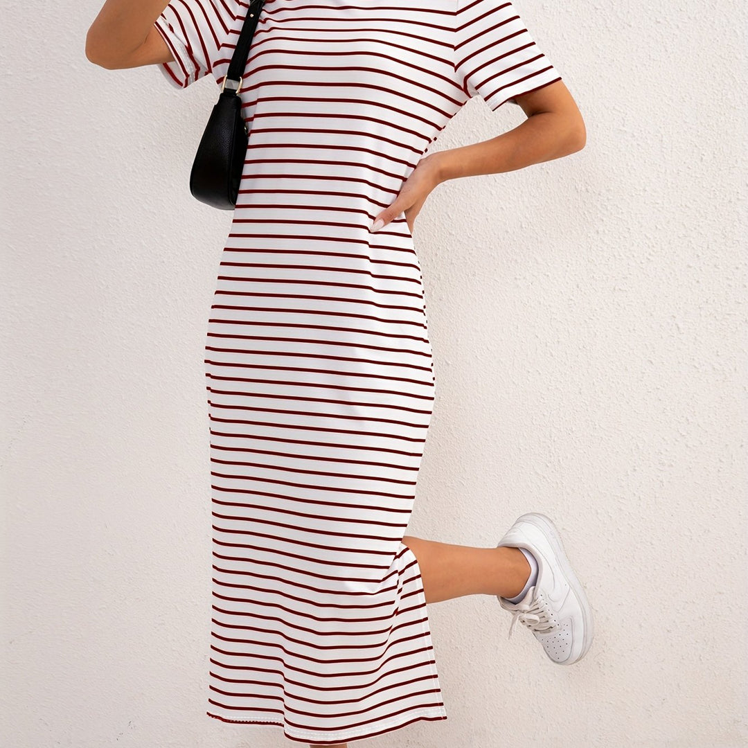Ida | Stripete midikjole med split for hverdagsbruk