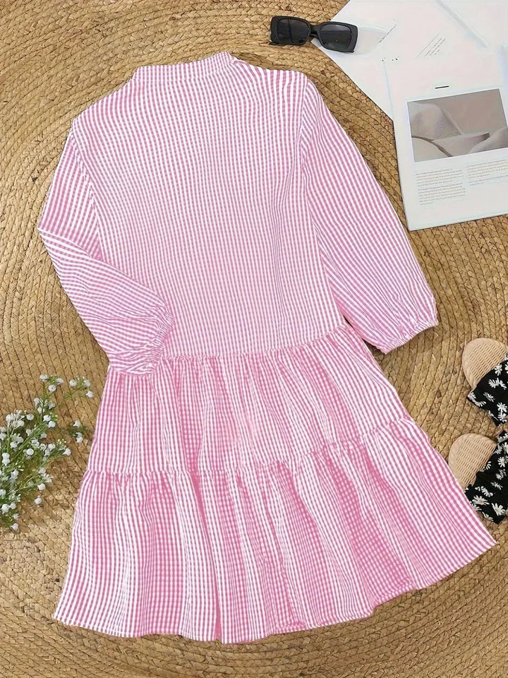 Ines | Hvit sommerkjole med tidløst design