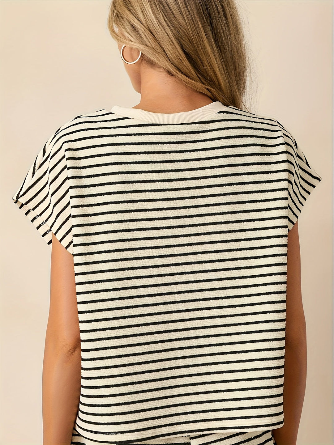 Lina | Stripete sommerset med topp og shorts