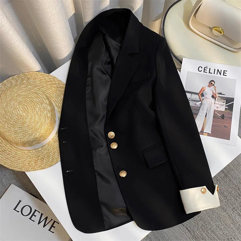 Lucille | Elegant blazer dame med gullknapper