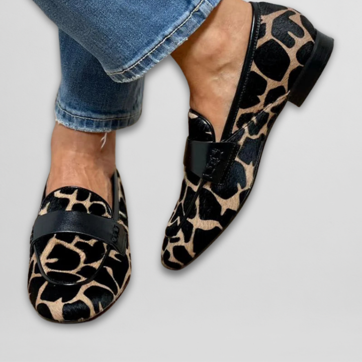 Mia | Trendy loafers med dyreprint