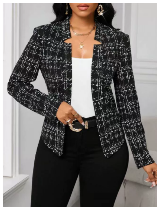 Theresa | Elegant svart blazer med unik halsutsparing