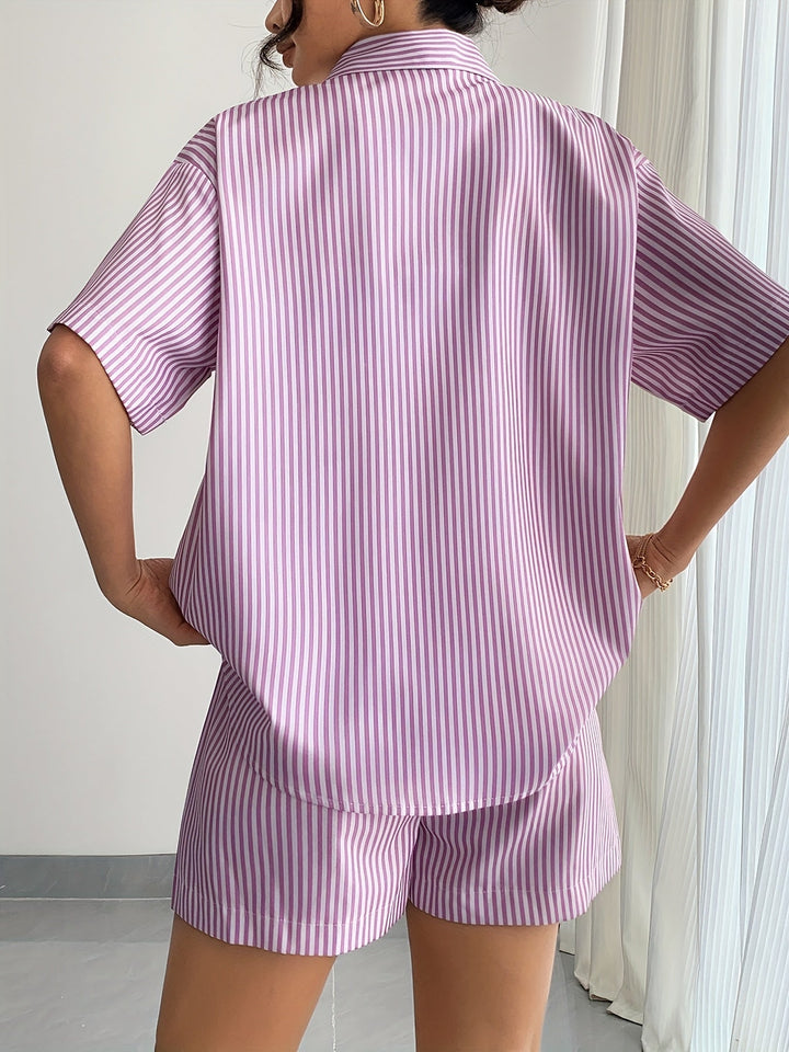 Viola | Stripete sommerset med cami, shorts og skjorte