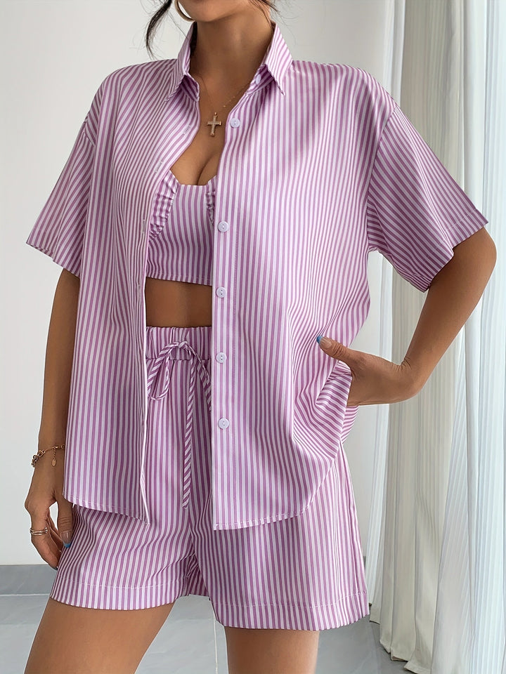 Viola | Stripete sommerset med cami, shorts og skjorte